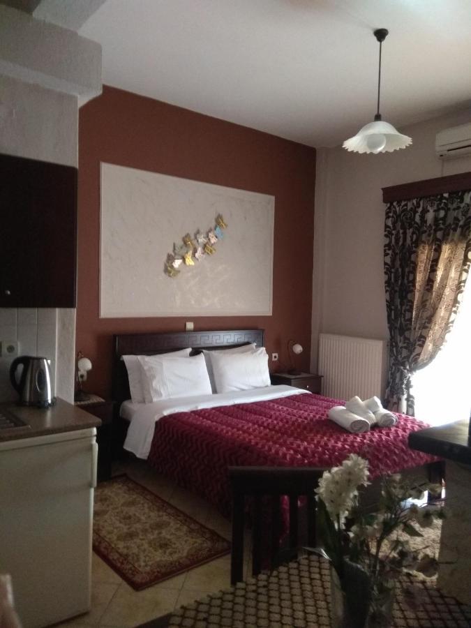 Apartmán Xenonas Arxontiko Káto Loutrákion Exteriér fotografie